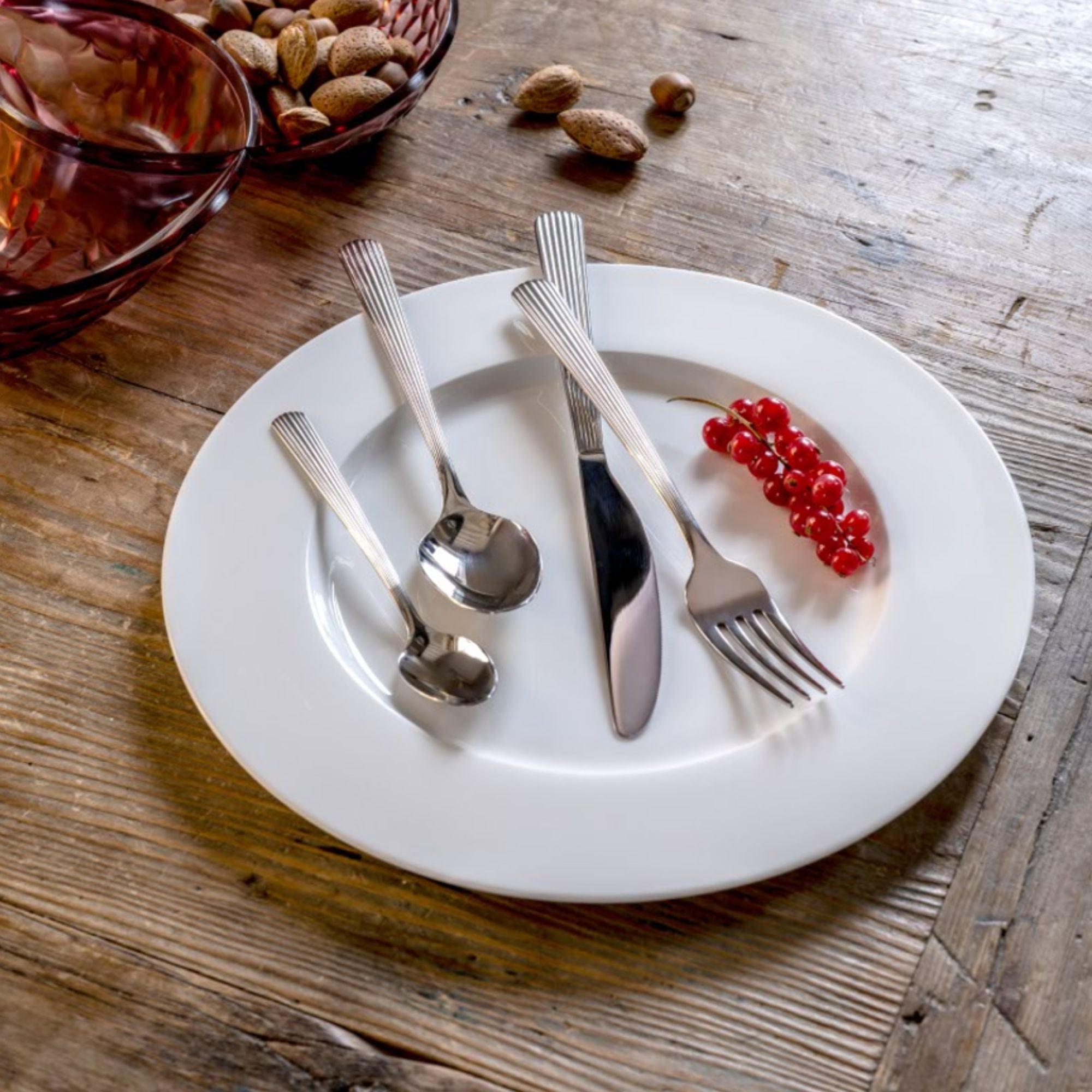 24-PIECE CUTLERY SET "CLEO"