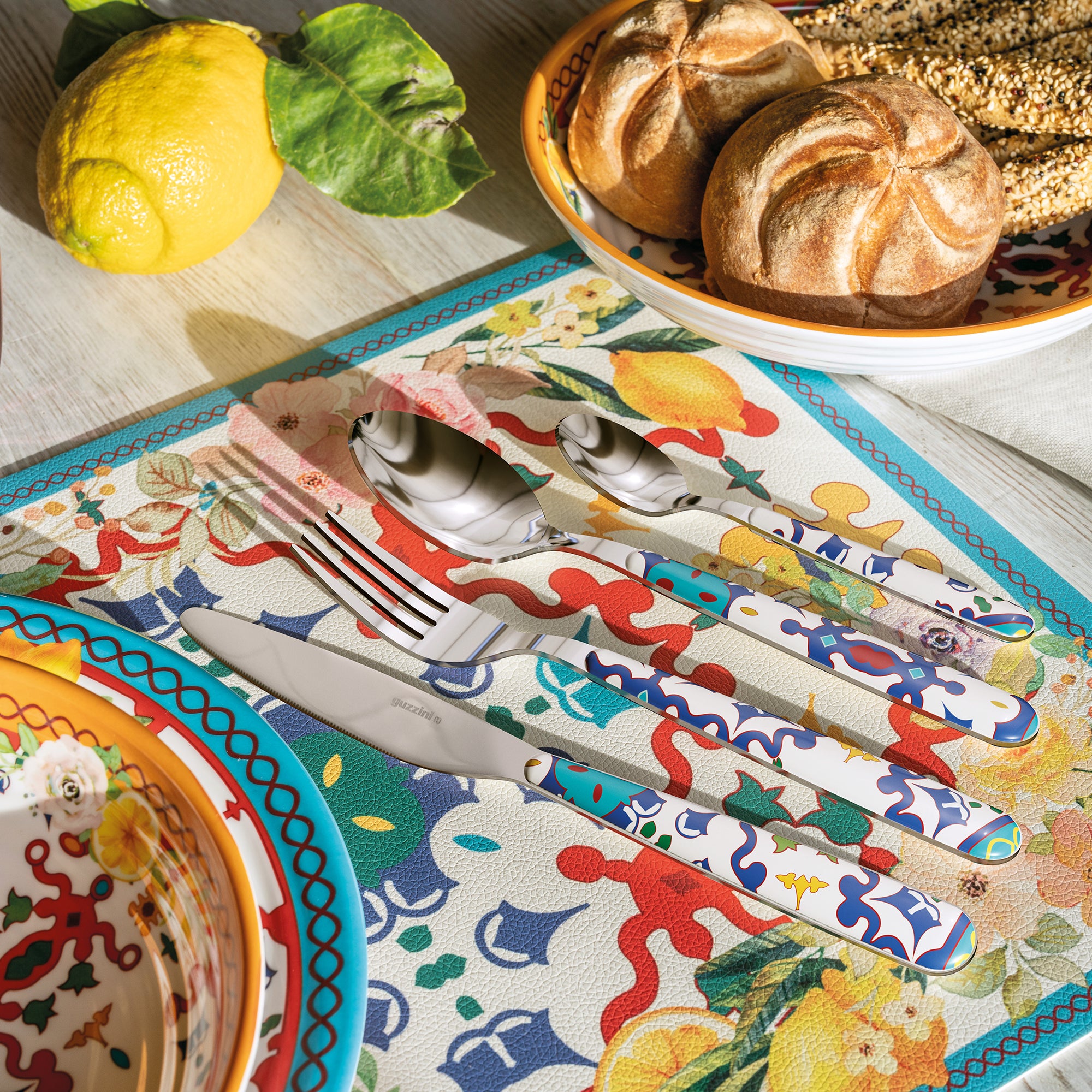 24-PIECE CUTLERY SET ''FLOWER&LEMON"